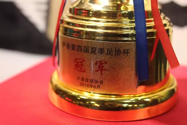 队史第一人！若非布伦森降薪&招募大学队友 尼克斯绝无可能夺冠